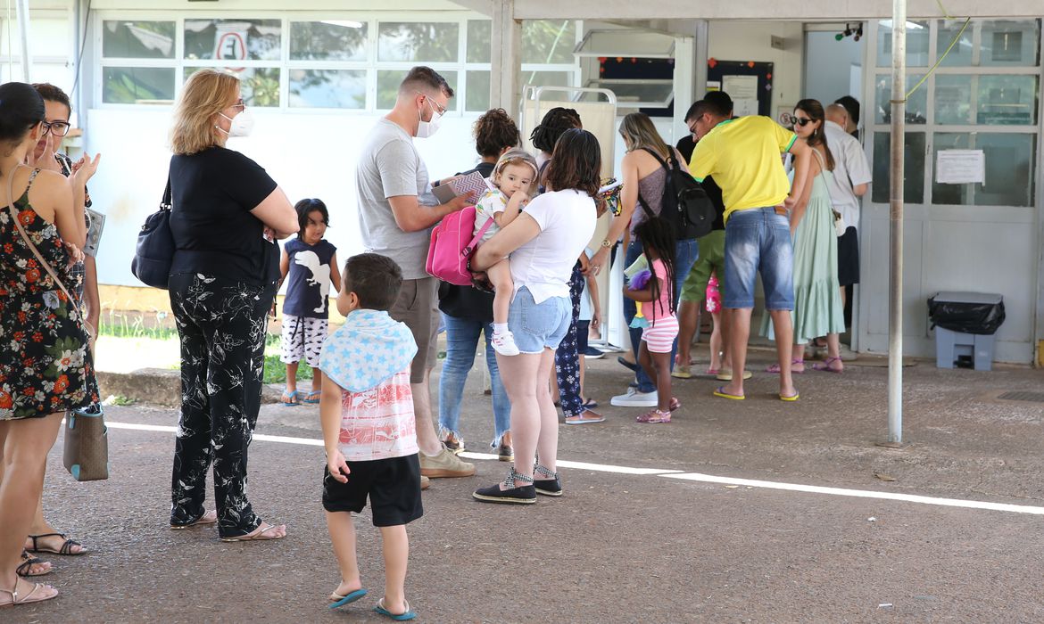 Vacinação contra a gripe é ampliada para toda a população