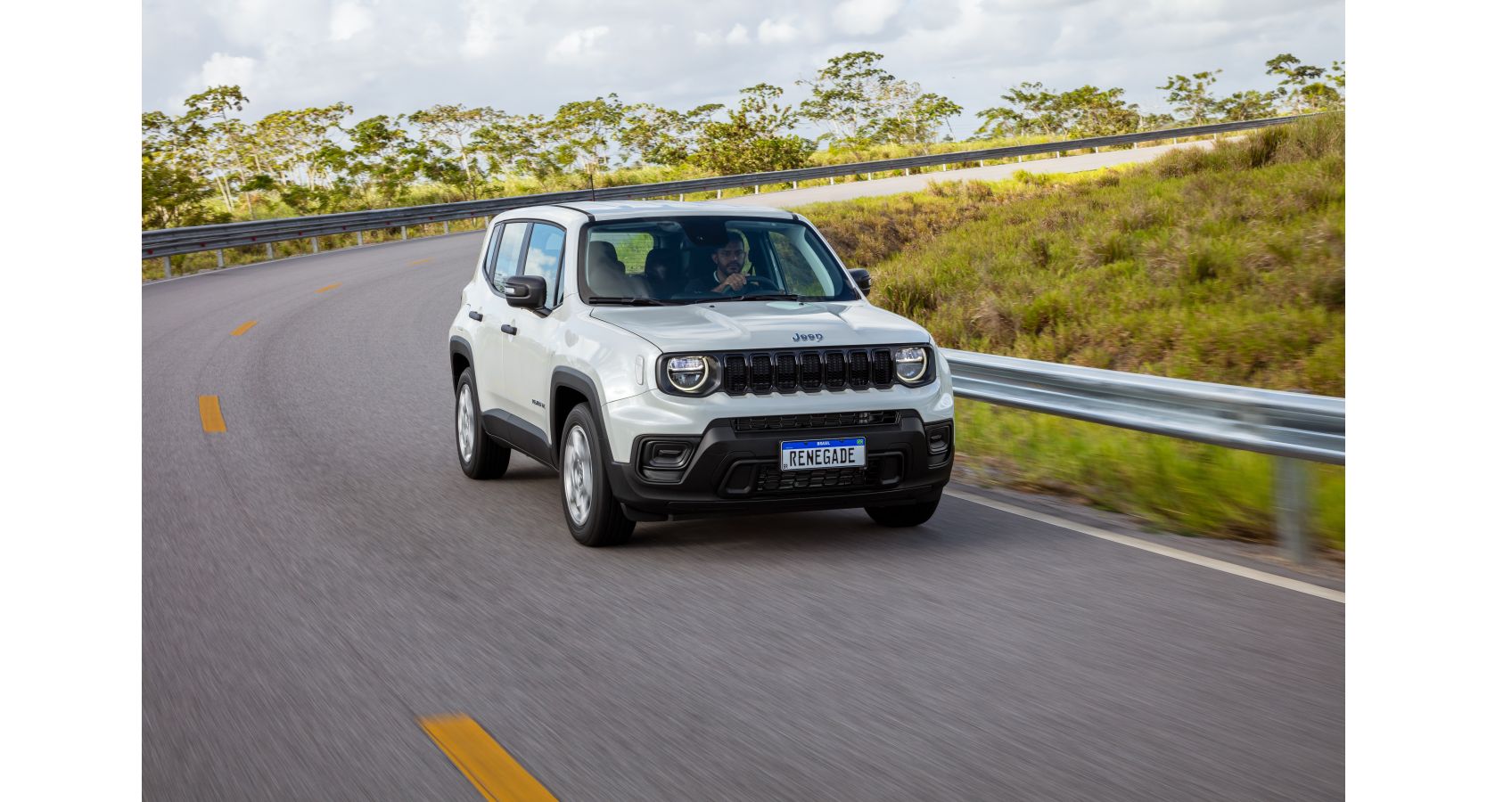 Jeep Renegade alcança marca de 550 mil unidades produzidas