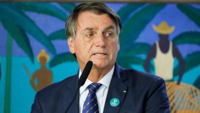 Bolsonaro era origem de fake news disseminadas por empresários, diz PF