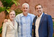 Presidenta do PT, Gleisi Hoffmann, presidente de Cuba, Miguel Díaz-Canel e deputado federal Lindbergh Farias (Foto: Reprodução / PT)