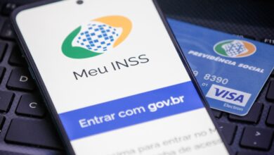 Servidores do INSS entram em greve nacional por reajuste salarial