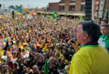 Em Parnamirim, Bolsonaro pede votos para Salatiel e chama Lula de 'picareta'