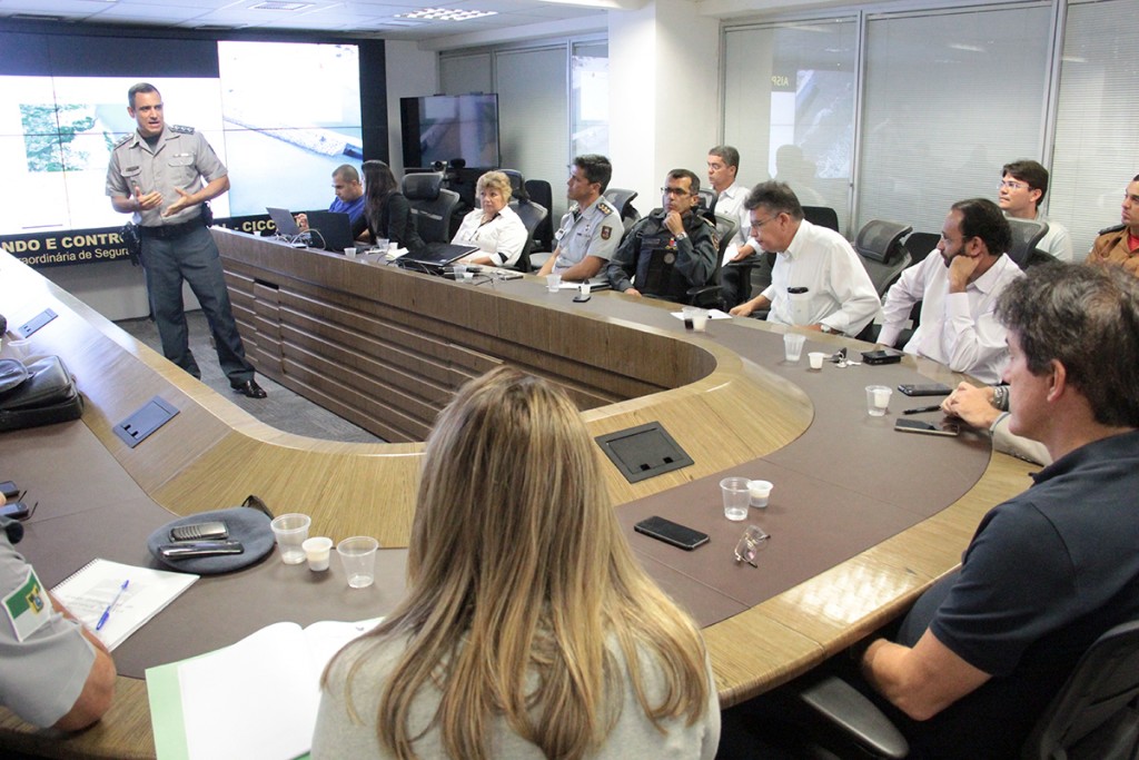 09.05-ReuniÃ£o-no-Ciosp-para-tratar-das-Ã¡reas-de-integraÃ§Ã£o-das-polÃ-cias-Foto-Rayane-Mainara-11