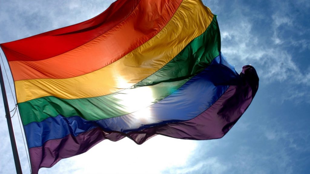 bandeira-gay-1260x710