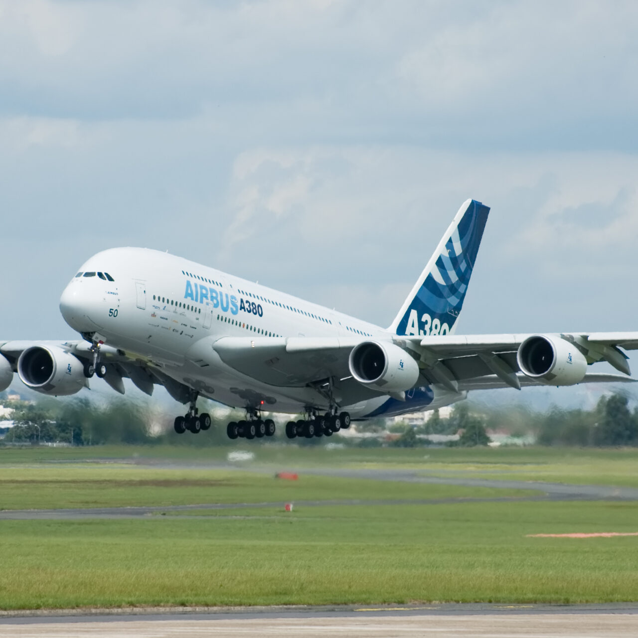 Airbus_A380