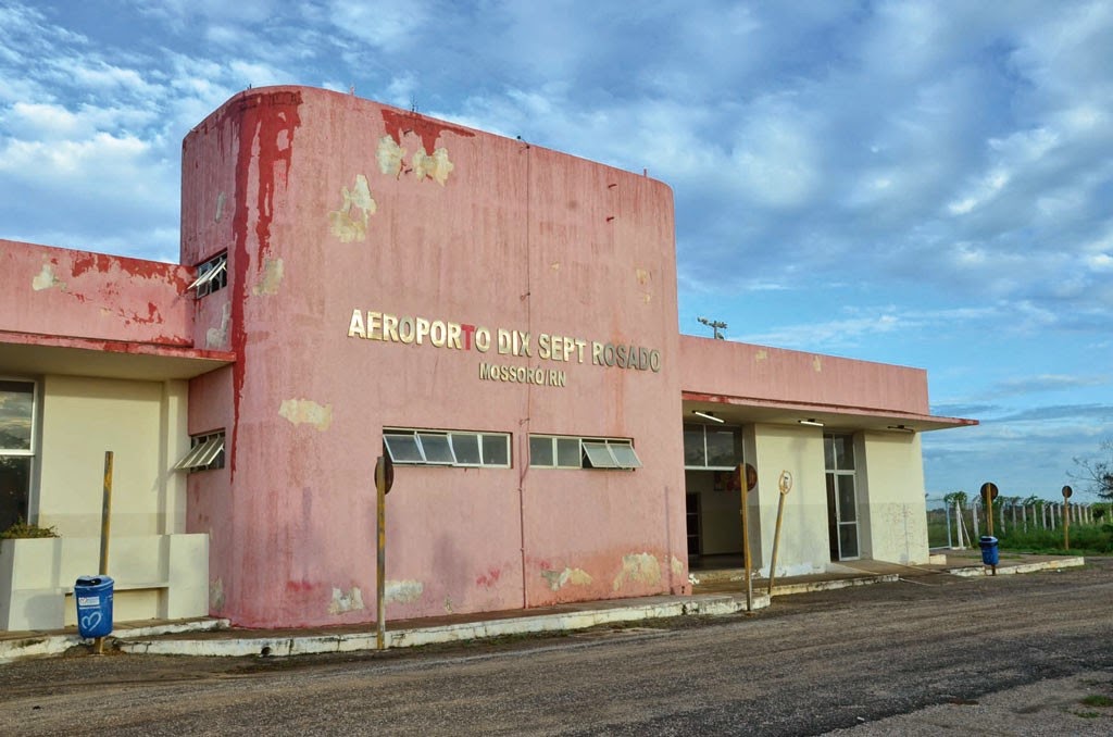 Aeroporto Dix Sept Rosado EN 17 1024x678 1