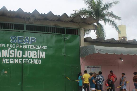 complexo penitenciario anisio jobim em manaus 1