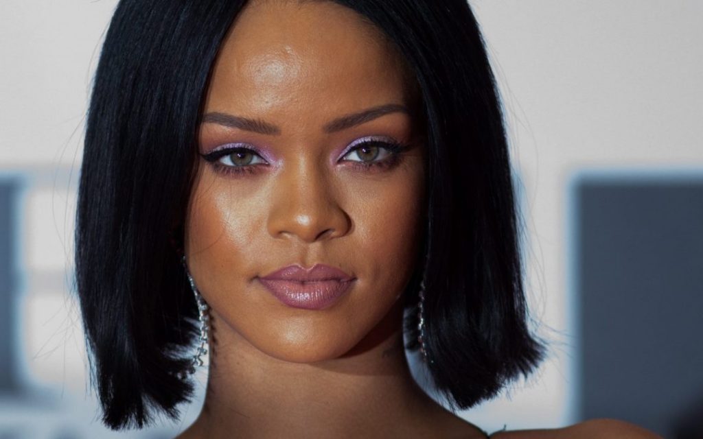 rihanna2 1080x675 1