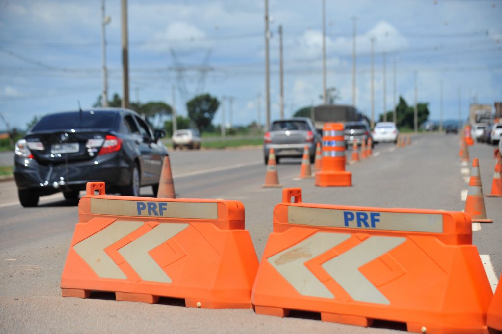 MCJR Operacao Semana Santa em Rodovias Federais 0102042015 1