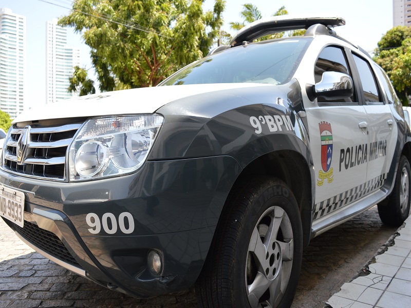 Polícia Militar do RN captura três foragidos no bairro de Felipe Camarão