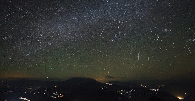 Conhecidas como as “estrelas de abril”, as Líridas