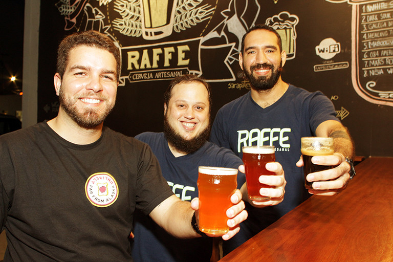 Arena das Dunas promove festa da cerveja no Espaço Bossa Nova