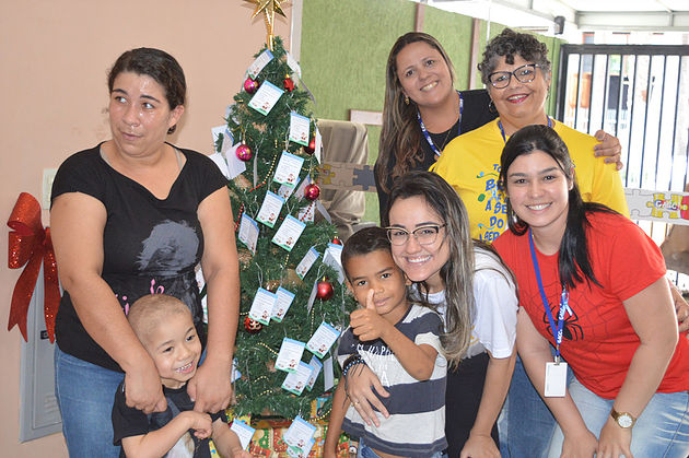 Campanha arrecada presentes para o Natal das crianças do GACC-RN