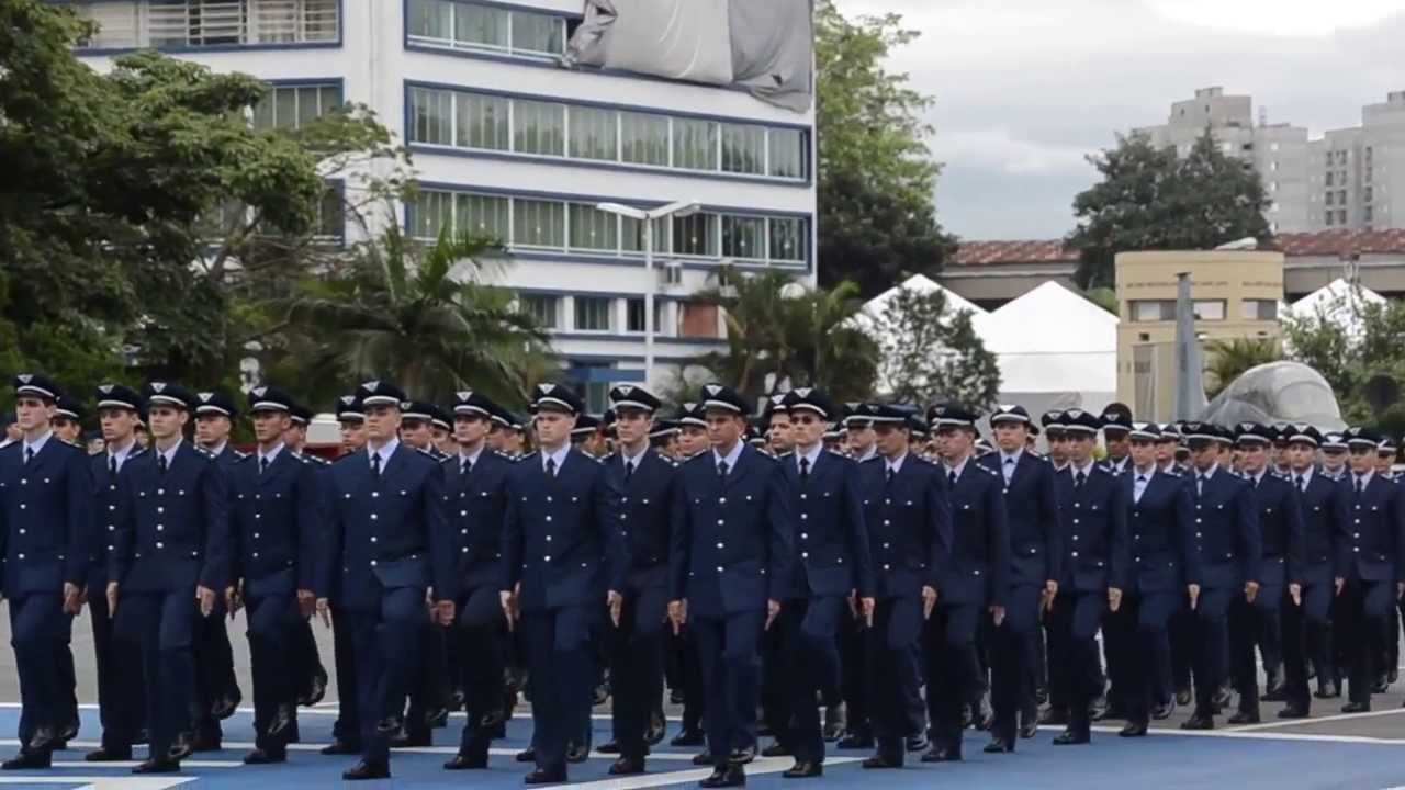 Inscrições para oficial temporário da Aeronáutica começam nesta segunda (19)