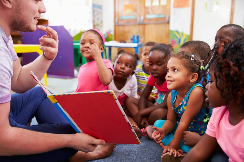 Maioria dos professores da Educação Infantil tem problemas de audição