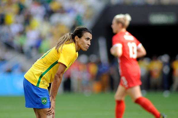 Marta ficará de fora da estreia do Brasil na Copa do Mundo