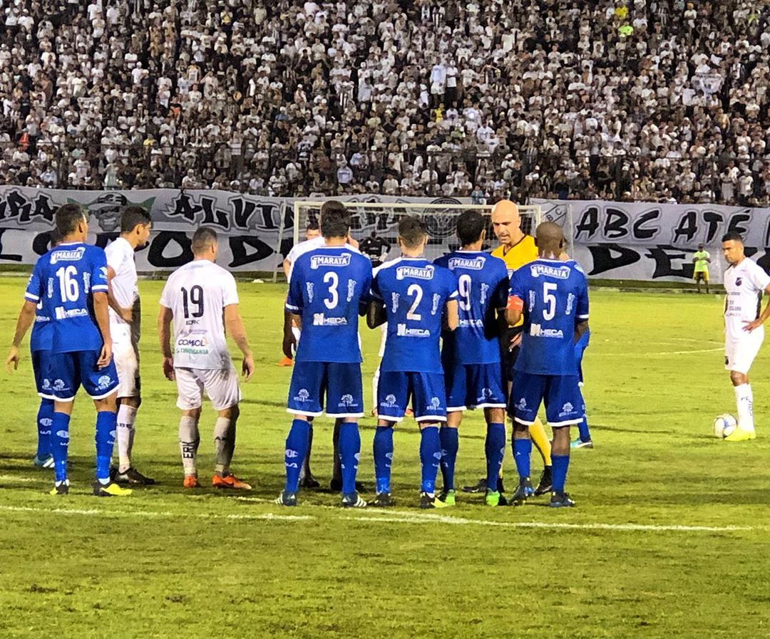 ABC sofre virada dentro de casa e volta para a lanterna da Série C