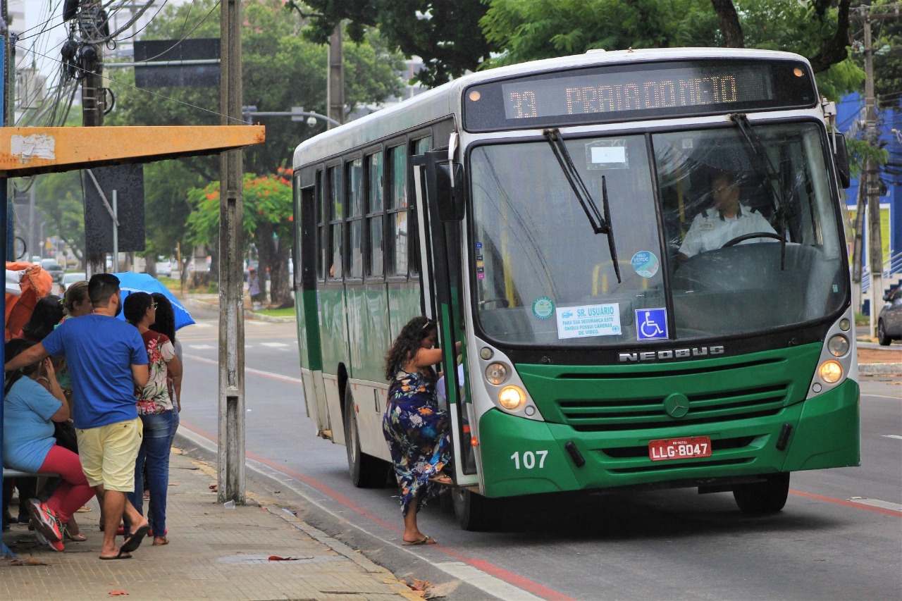 ônibus natal