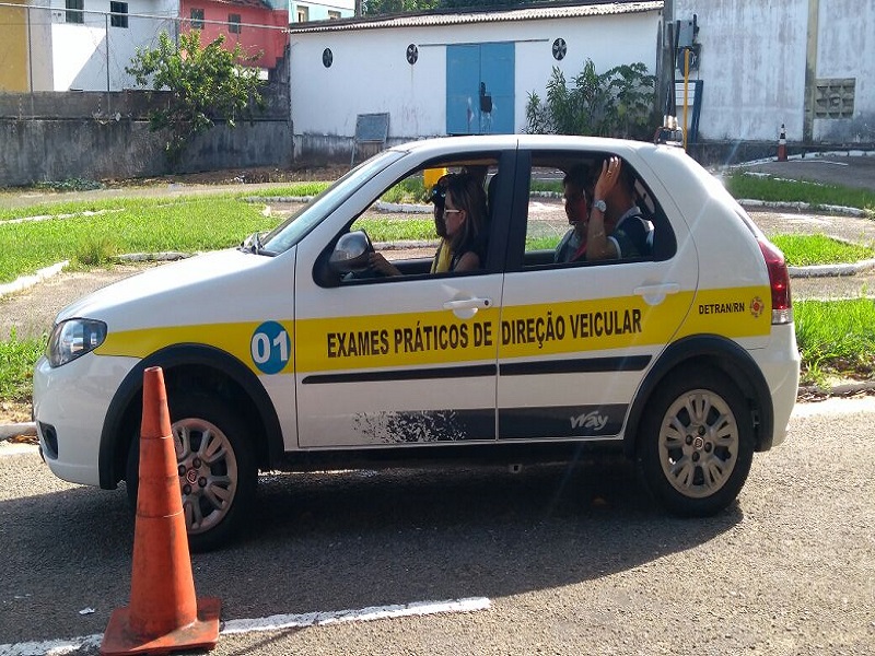 Exames de direção veicular serão aplicados pelo Detran em 21 cidades do RN