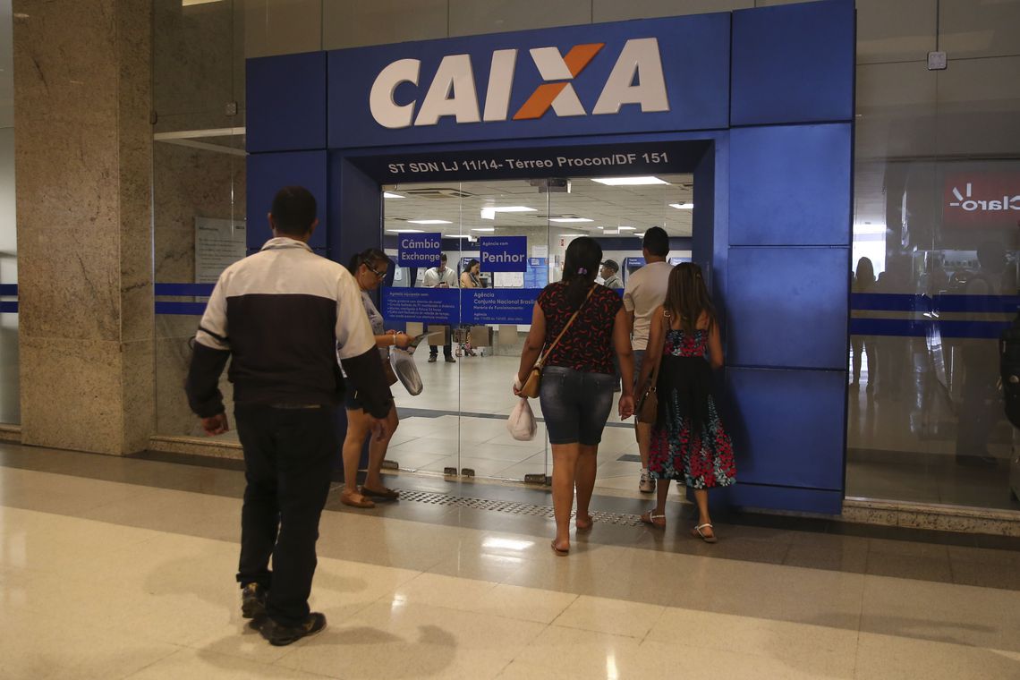 Caixa estende horário de atendimento para saque do FGTS