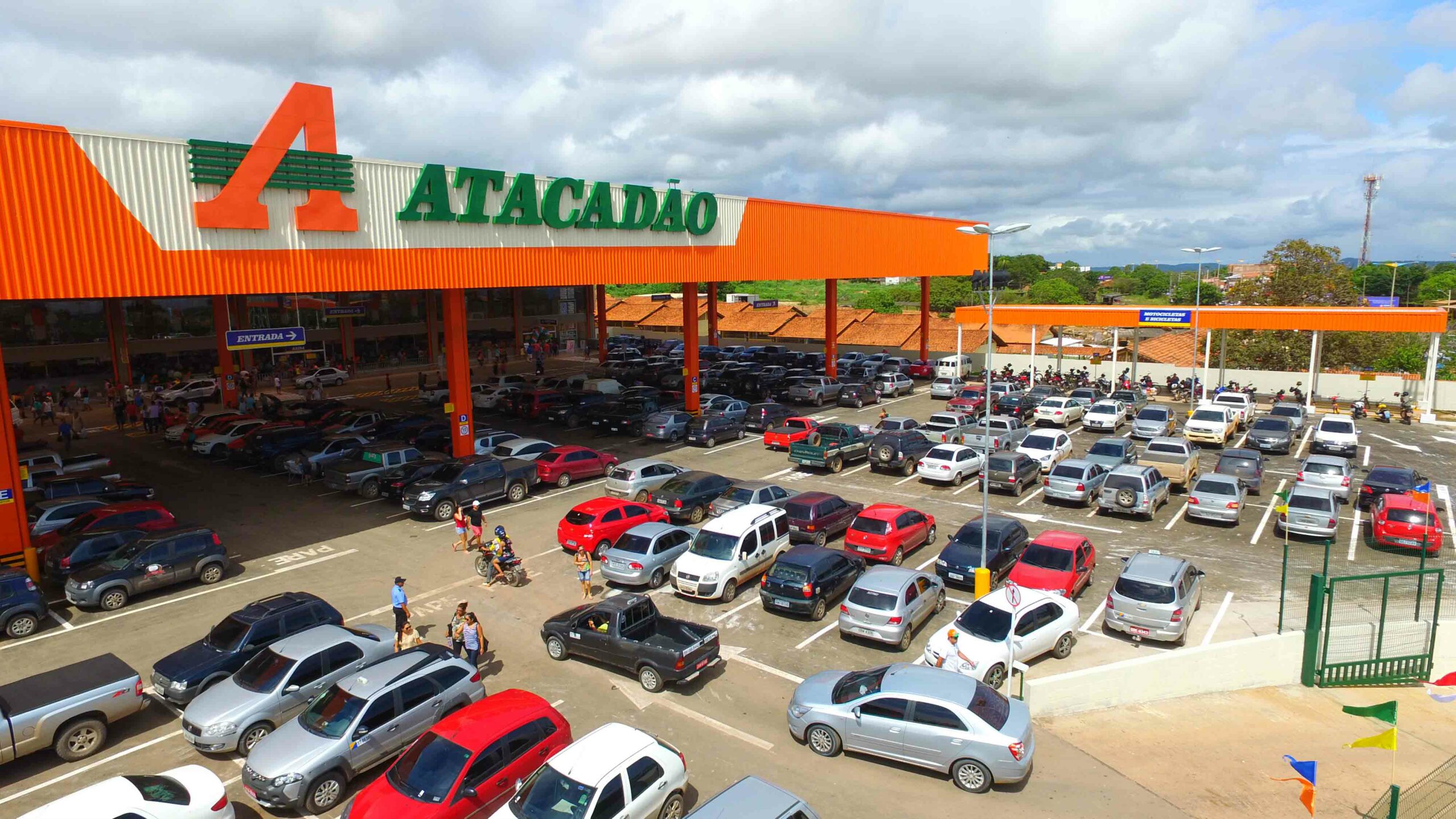 Atacadão inaugura primeira loja de autosserviço em Parnamirim scaled