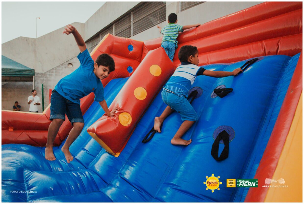 Domingo na Arena com atrações para a criançada