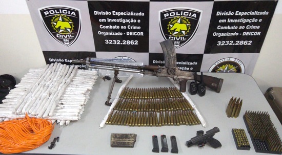 Polícia Civil prende assaltantes de carro forte com vários explosivos e munição em Parnamirim