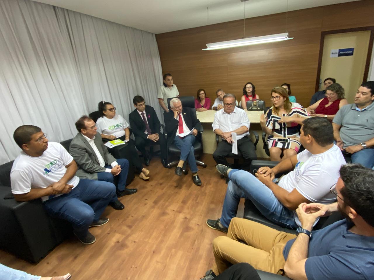 Médicos de Natal ameaçam greve geral a partir de dezembro