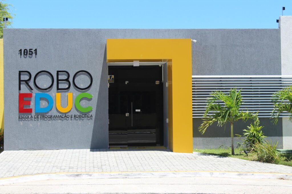 Primeira franquia da Roboeduc inicia atuação em Mossoró 1 e1577580299430