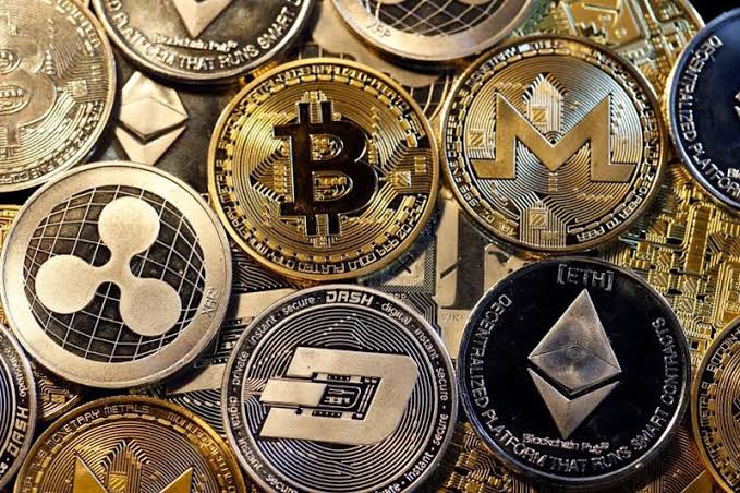 Receita Federal decide tributar as criptomoedas