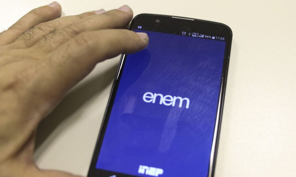 Enem digital será aplicado em outubro e o impresso em novembro