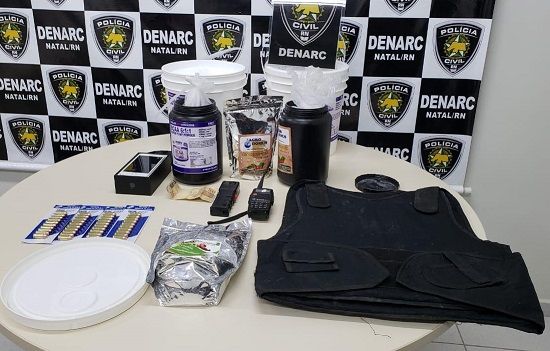 Polícia Civil prende dois suspeitos por tráfico de drogas no Alecrim