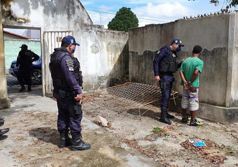 Guarda Municipal prende homem tentando furtar material de Unidade Básica de Saúde