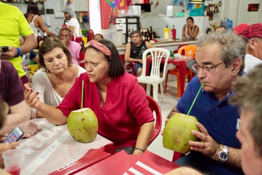 Justiça nega pedido para retirar vídeo de Álvaro dançando com Fátima de programa eleitoral