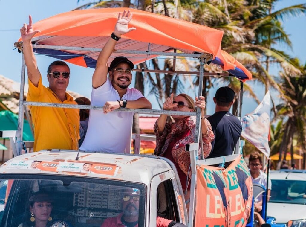 Leo Souza faz a maior carreta de candidato a vereador de Natal