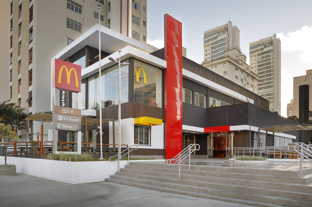 McDonald’s anuncia abertura de mais de 3 mil vagas de emprego