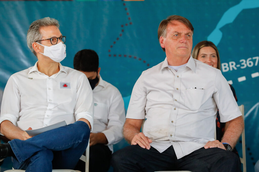 Jair Bolsonaro volta a defender uso de ivermectina contra covid-19