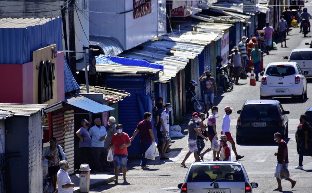 Comércio terá mudanças no funcionamento durante o carnaval