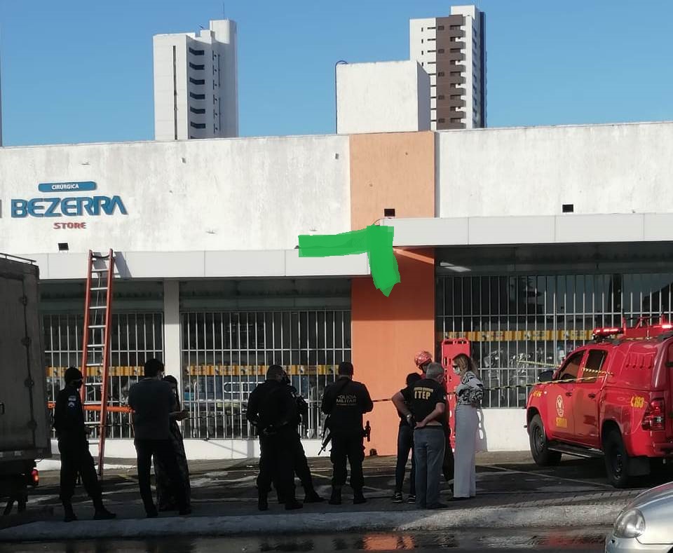 Homem morre eletrocutado em teto de farmácia da zona sul de Natal