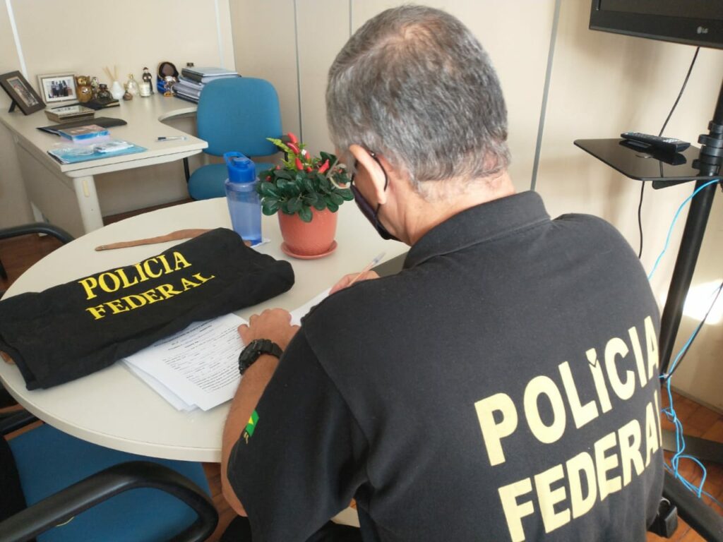 PF cumpre mandados na Sesap RN e investiga irregularidades em contratos de UTI Covid