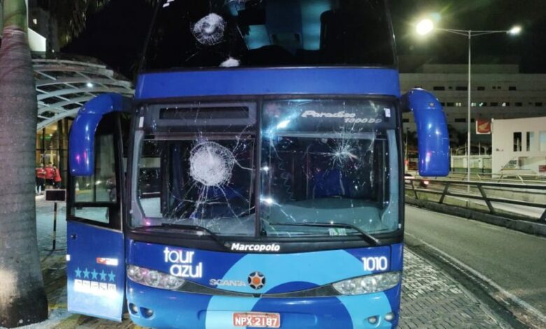 Grupo de torcedores do América invade hotel e agride jogadores do Campinense