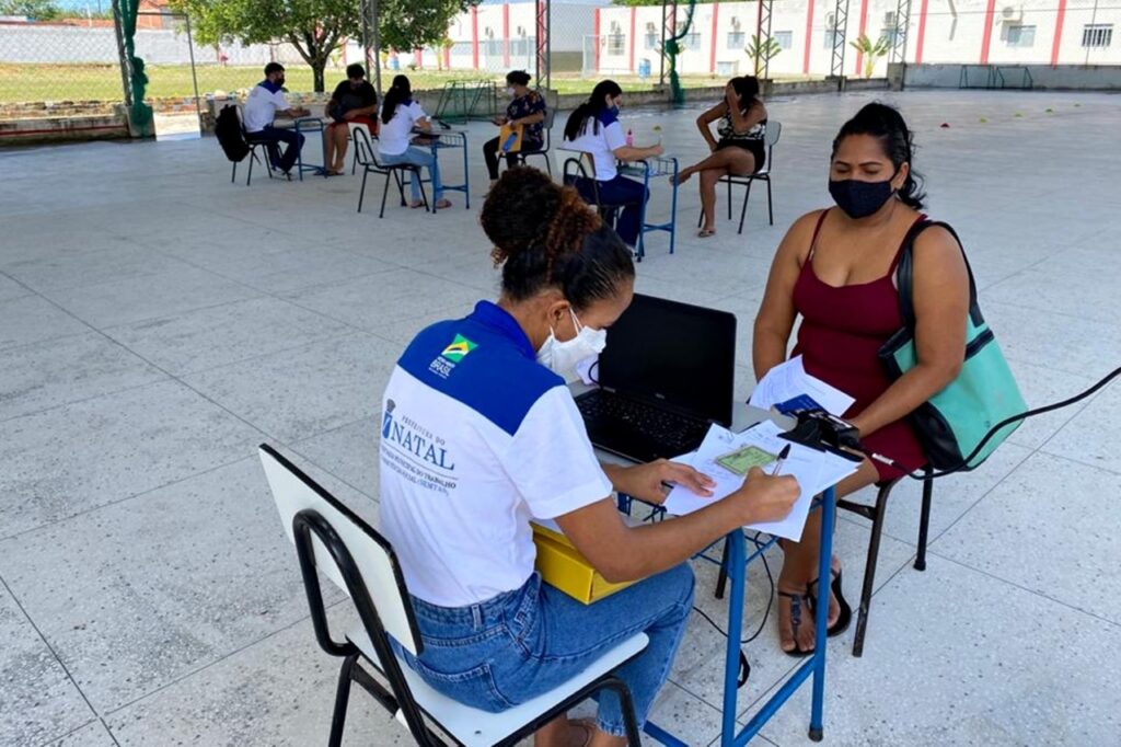 Unidade Móvel do CadÚnico realiza mutirões de cadastramento em Natal