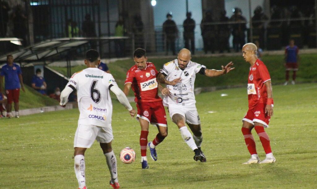 Após empatar com o América em 1x1, ABC conquista 1º turno do Campeonato Potiguar