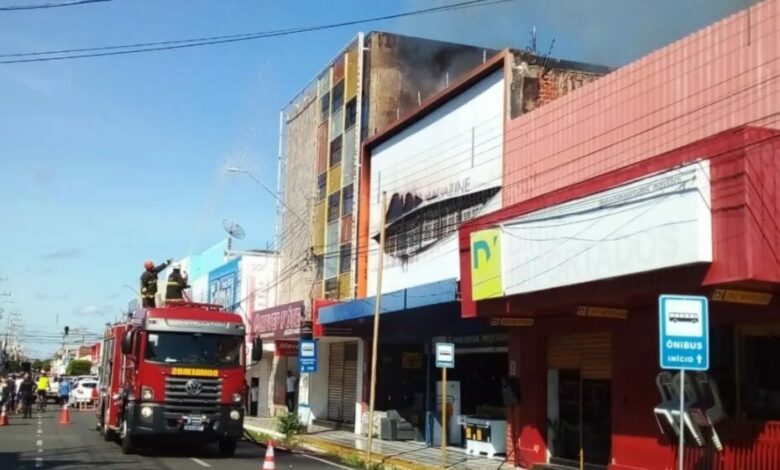 Incêndio atinge loja de móveis e eletros em Mossoró