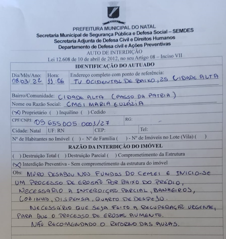 Interditado desde marco apos queda de muro CMEI segue ignorado pela Prefeitura 1