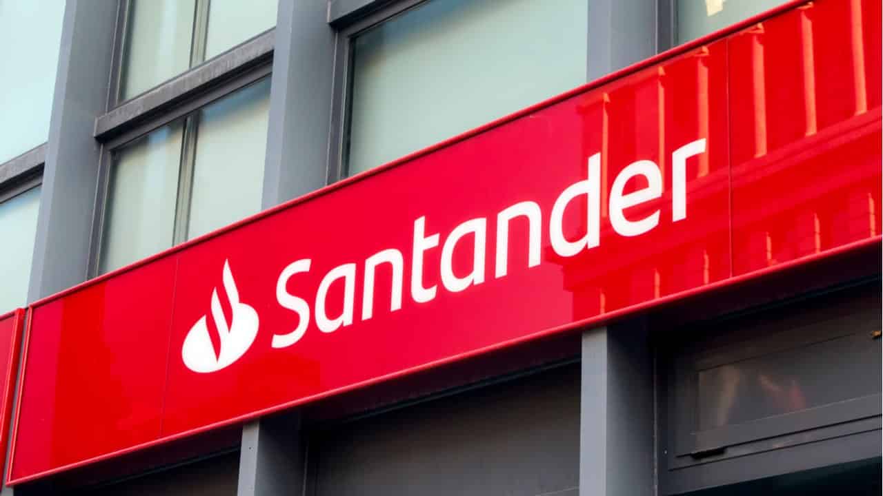 Santander leiloa imóveis parcelados em até 60 vezes