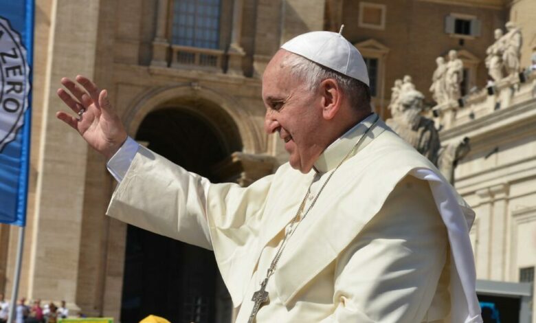 Não ter filhos é nova pobreza diz papa Francisco