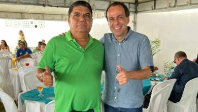 Prefeito de Várzea anuncia apoio à pré-candidatura de Fábio Dantas