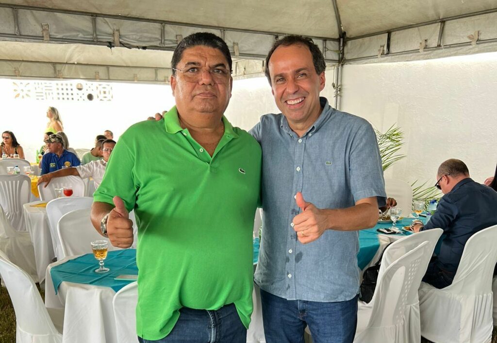 Prefeito de Várzea anuncia apoio à pré-candidatura de Fábio Dantas