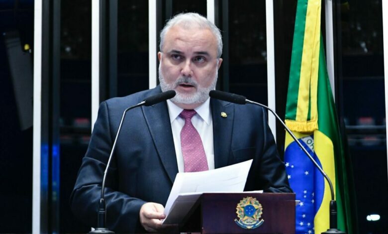 Senador Jean protocola mais um pedido de impeachment contra Bolsonaro